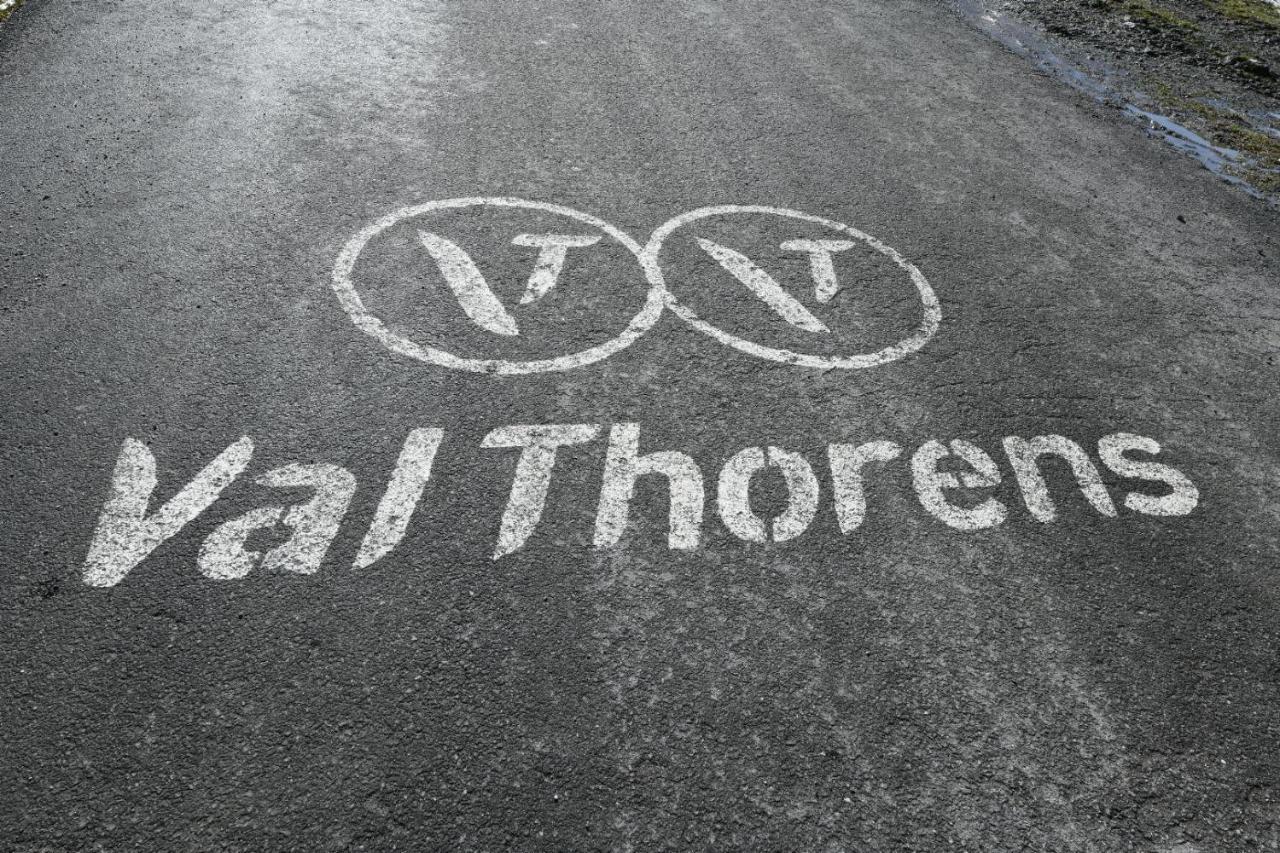 Val Thorens Temple Of The Sun - Ski In, Ski Out Exterior photo